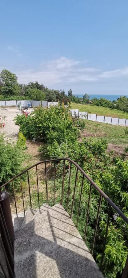 Guest House On Gagarina Varvara10 New Athos Exterior photo